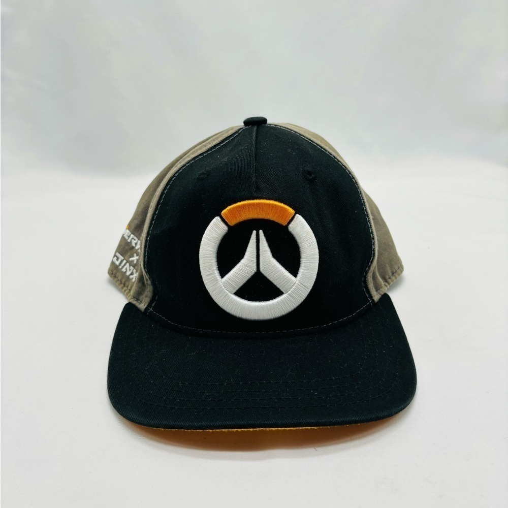 Overwatch logo snapback men's hat color black‎ and gray
